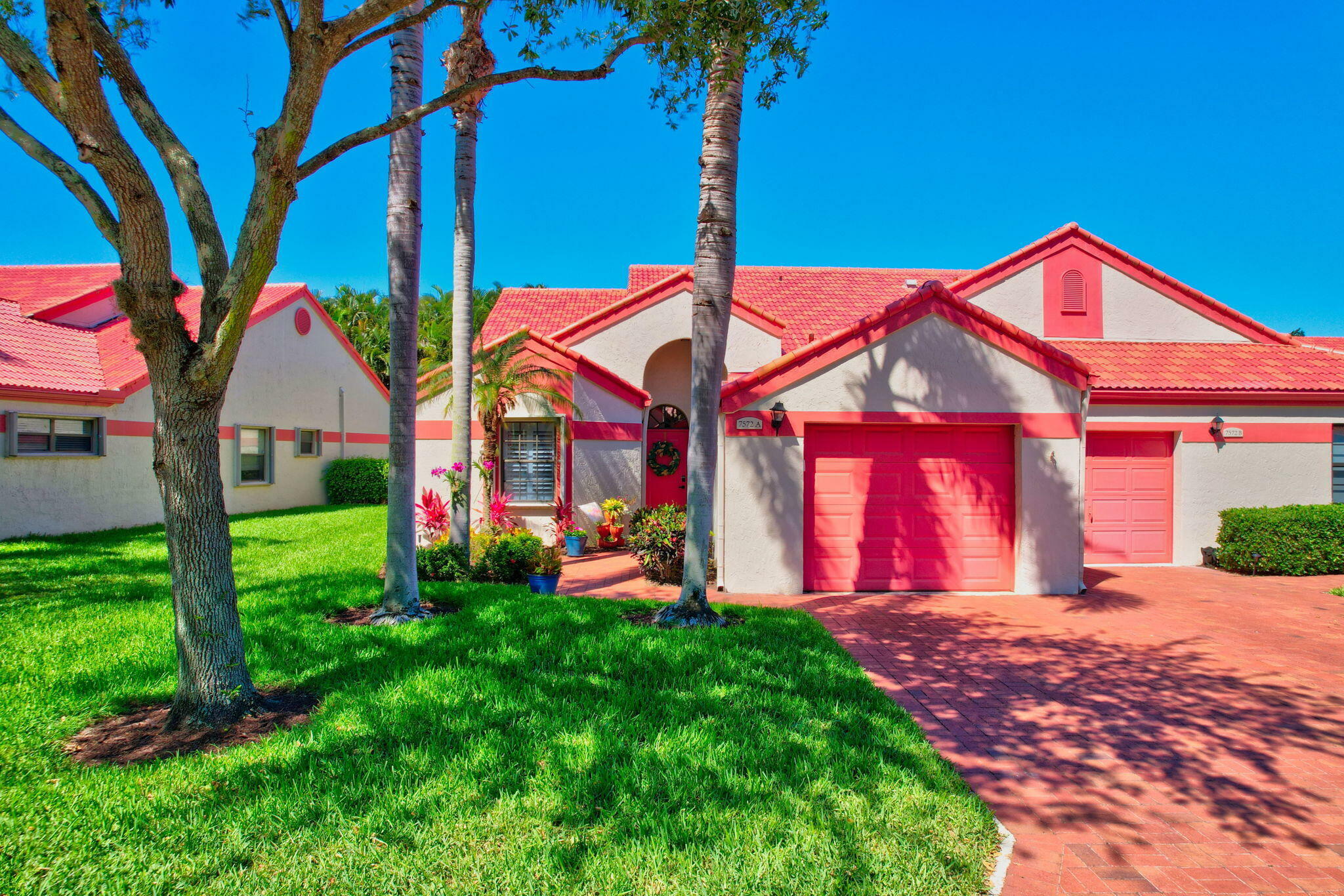 Property Photo:  7572 Lexington Club Boulevard A  FL 33446 