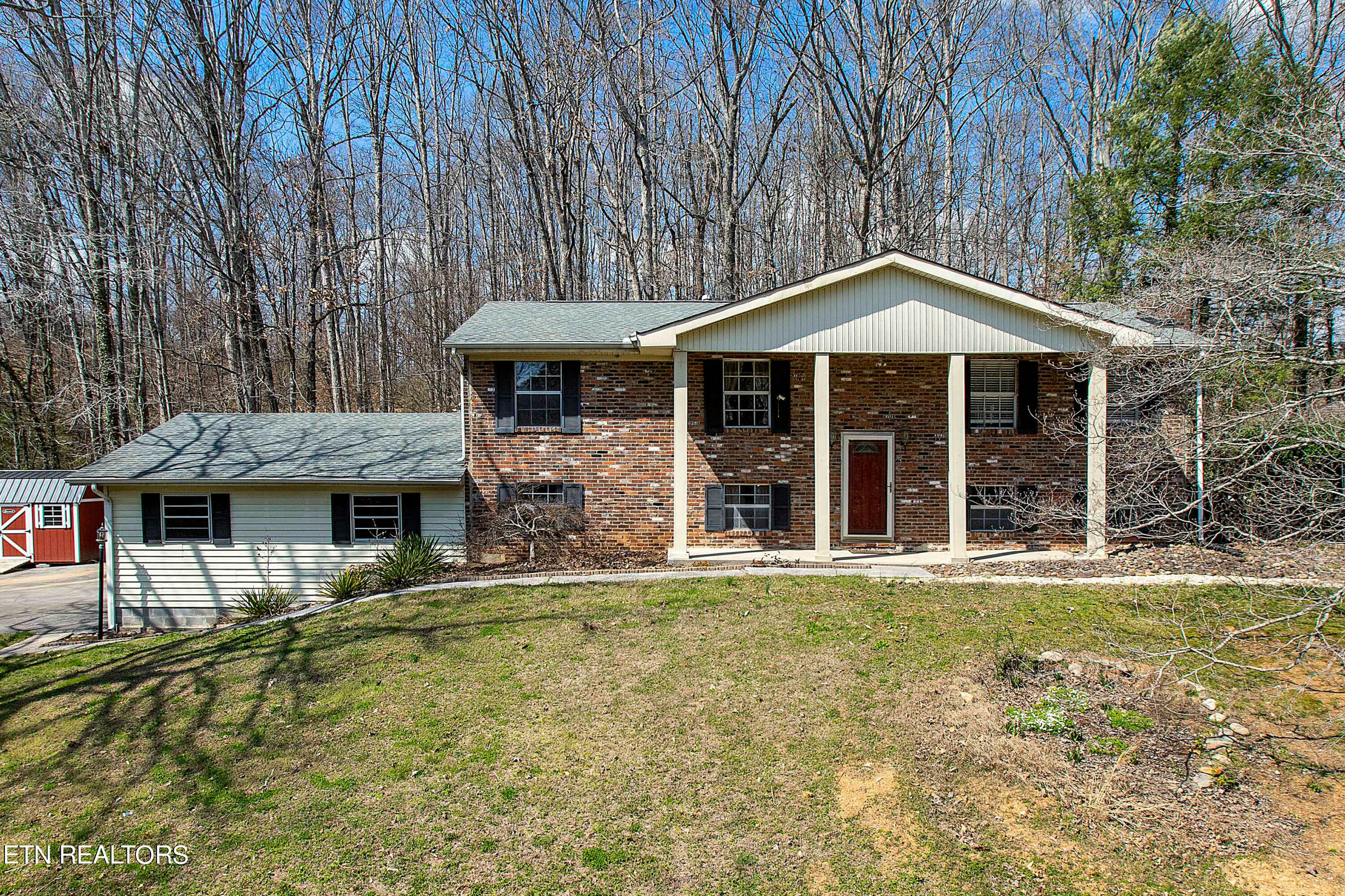 Property Photo:  5301 N Highway 321  TN 37771 