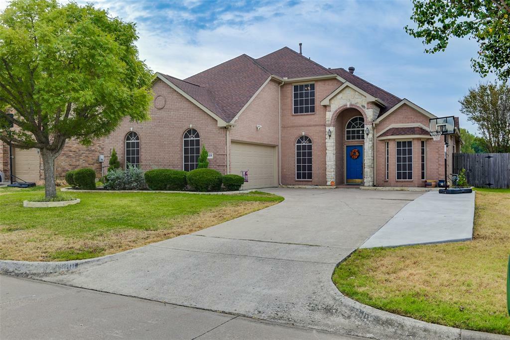 Property Photo:  1508 Oxford Drive  TX 76063 