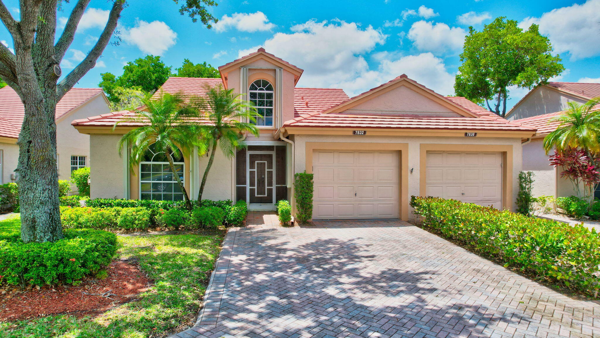 Property Photo:  7832 Coral Lake Drive  FL 33446 