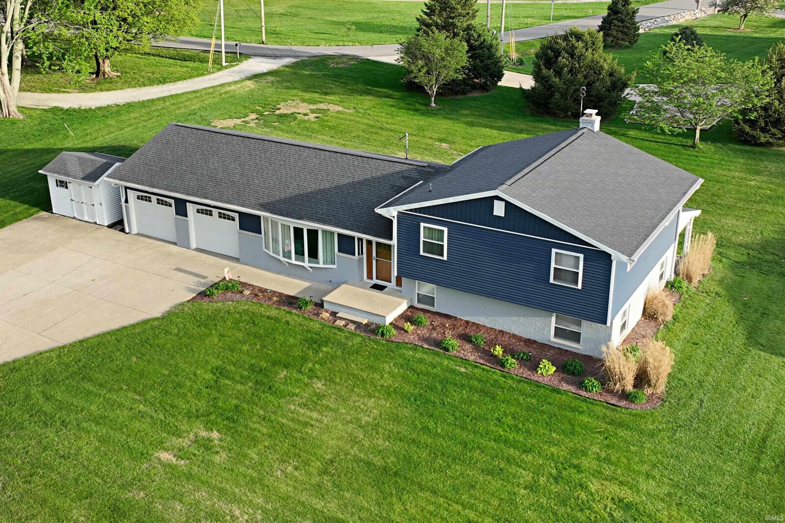 Property Photo: 1431 Brett Cabel Road IN 47501