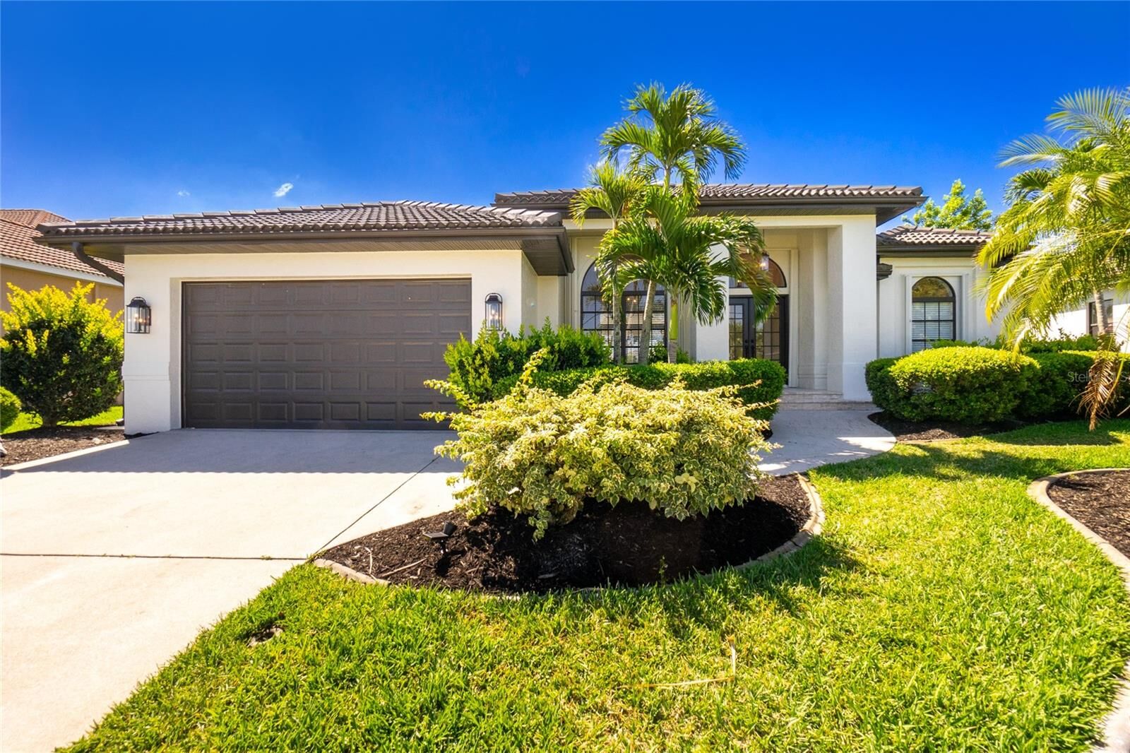 Property Photo:  329 Santander Court  FL 33950 