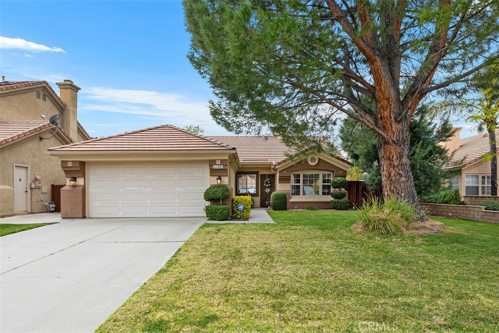 Property Photo:  1621 Calathea Road  CA 92545 