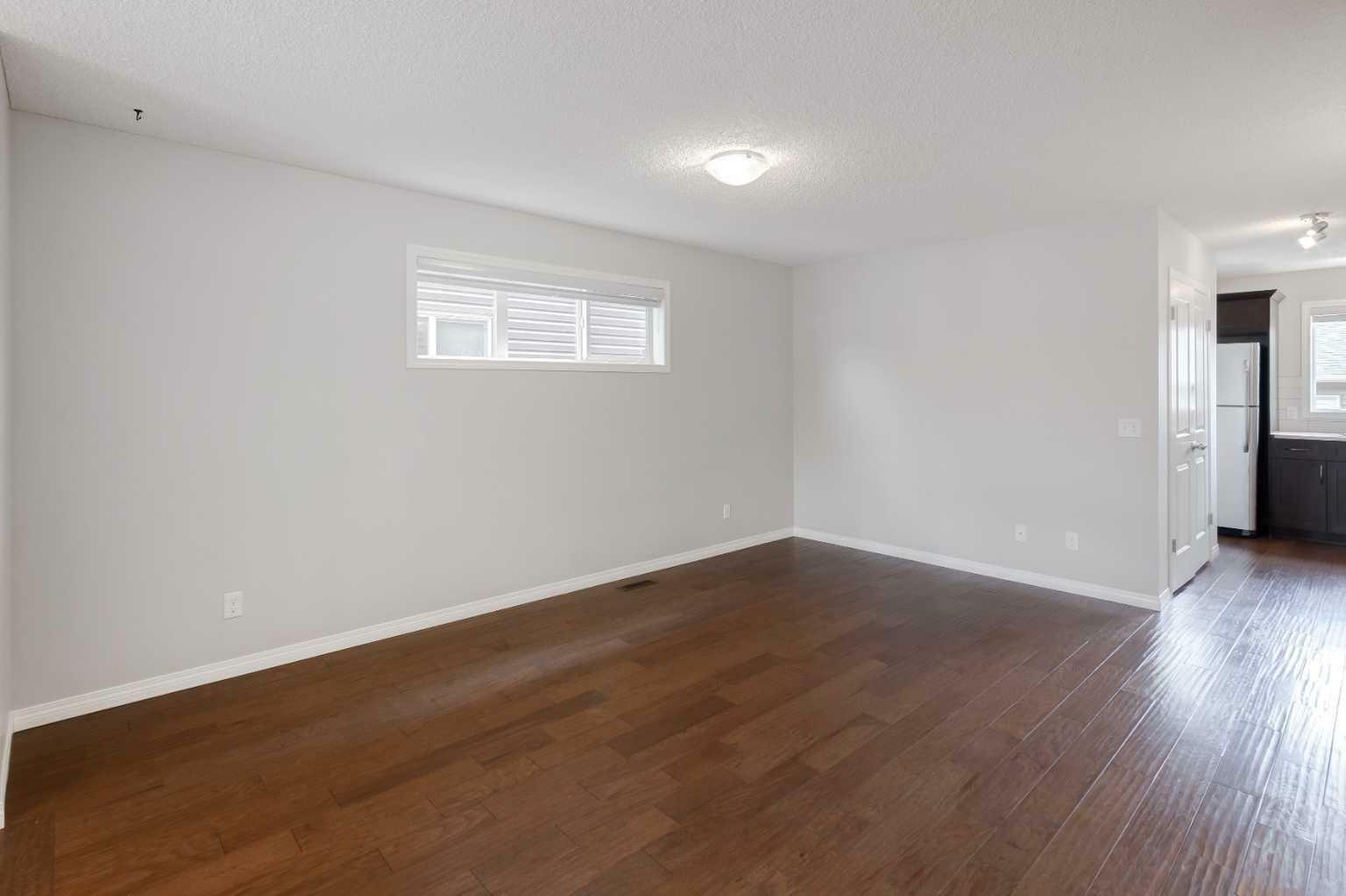 Property Photo:  16 Fireside Way  AB T4C 0R1 