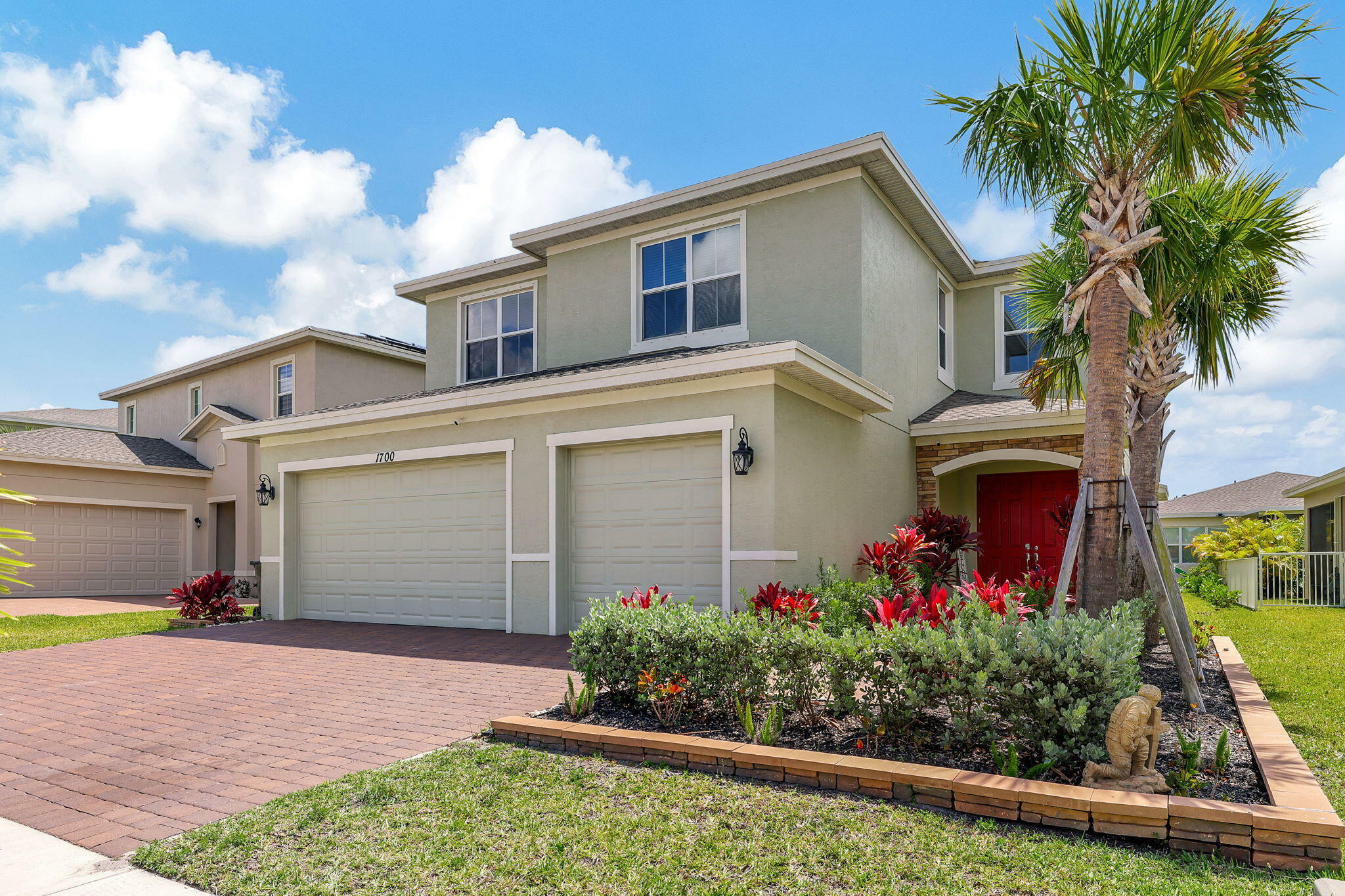 Property Photo:  1700 NW Vivanco Street  FL 34986 