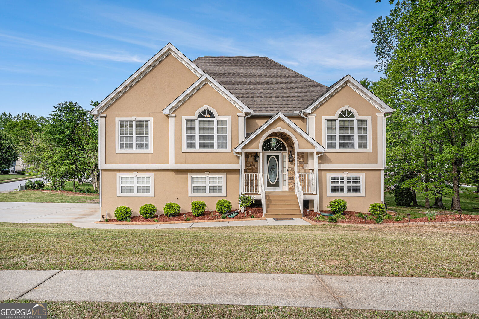 Property Photo:  4087 Staghorn Court  GA 30135 