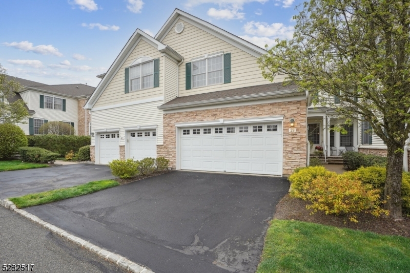 Property Photo:  29 Pacio Ct  NJ 07068 