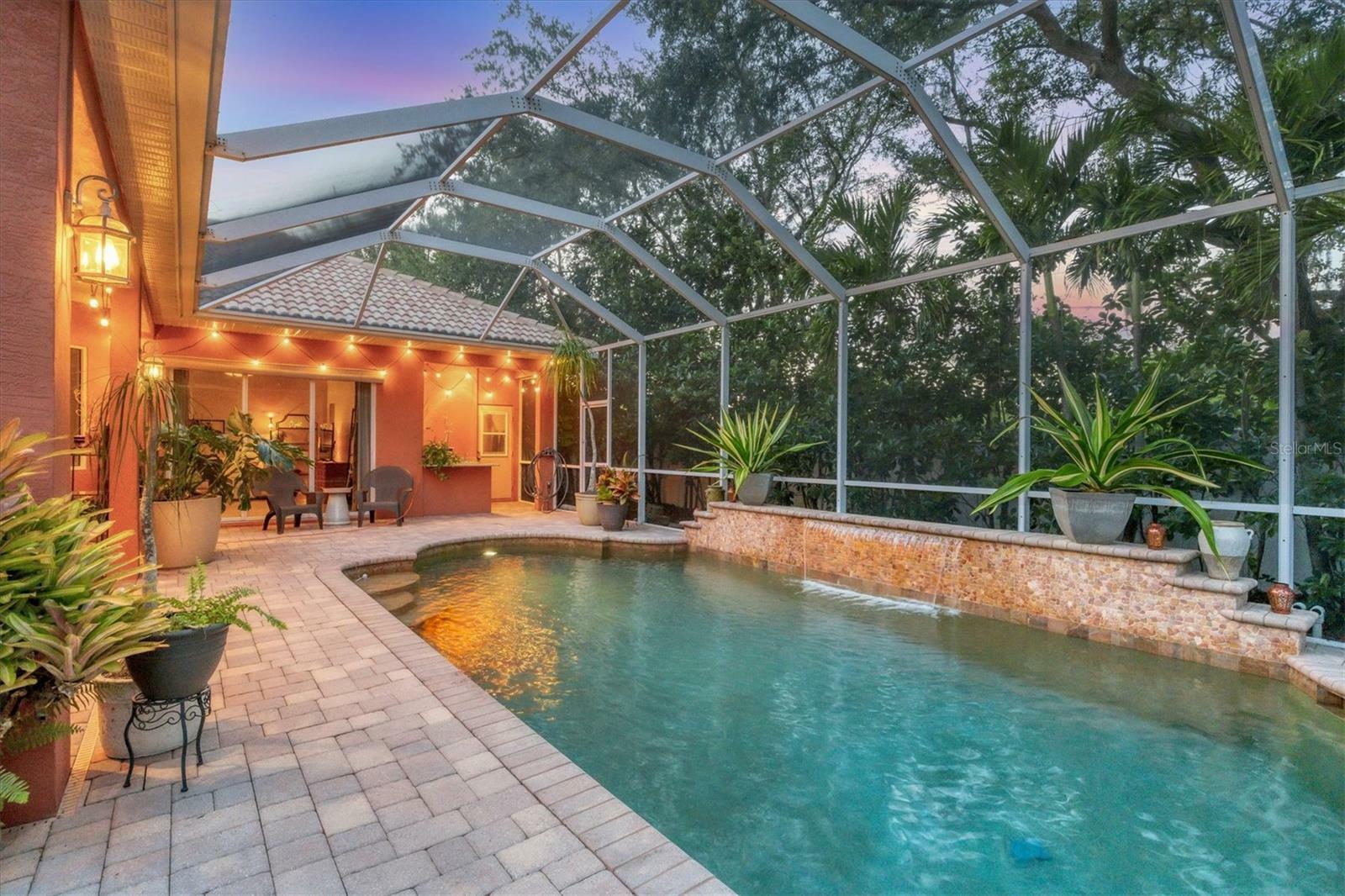 Property Photo:  7601 Palmer Glen Circle  FL 34240 