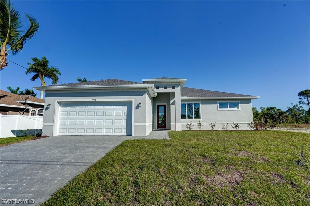 Property Photo:  2203 NE 43rd Lane  FL 33909 