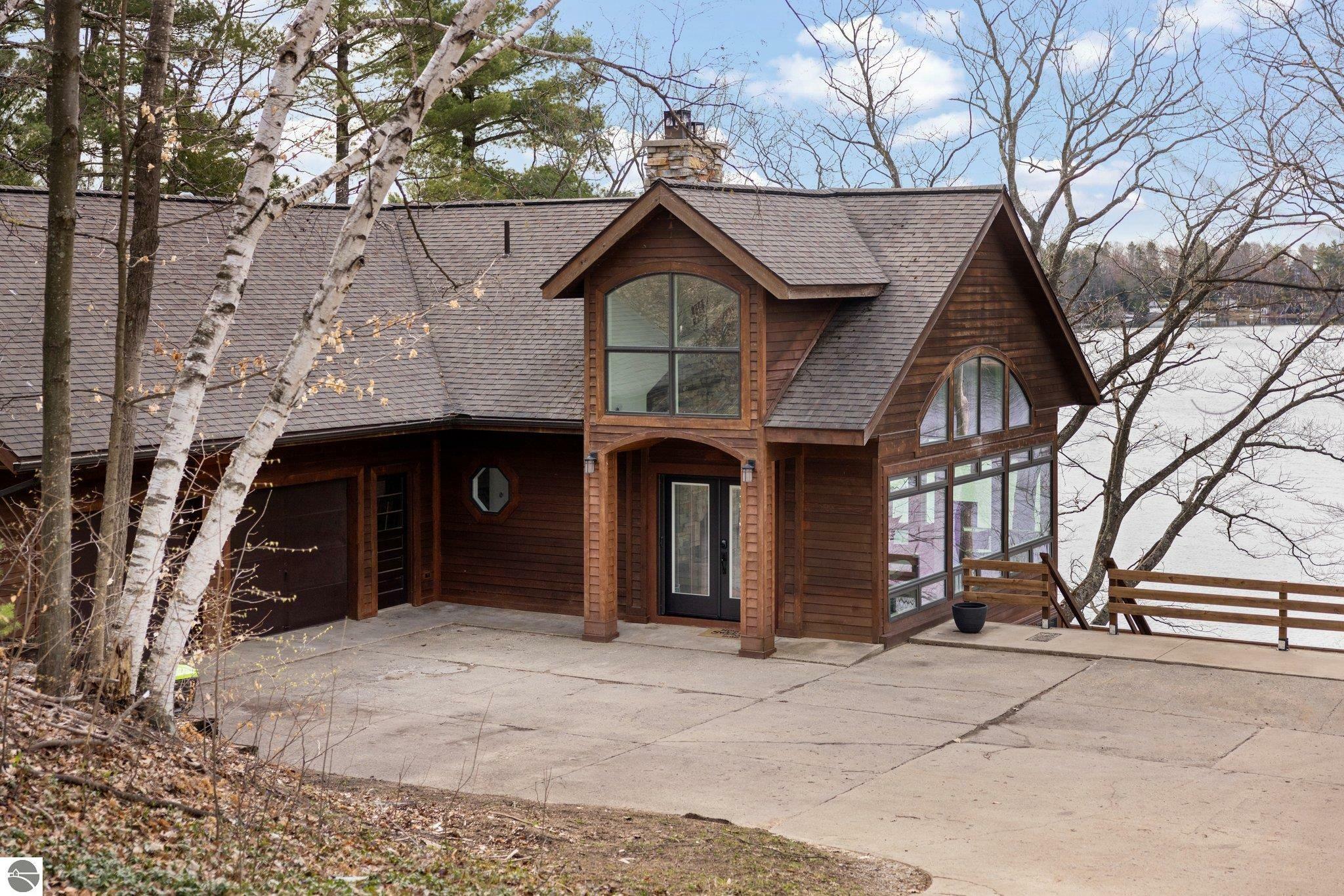 9525 Edgewood Avenue  Traverse City MI 49685 photo