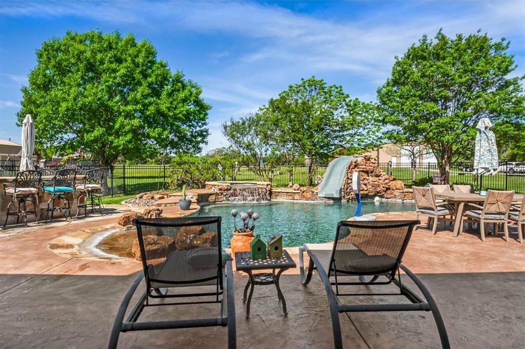 Property Photo:  151 Cunningham Road  TX 76208 