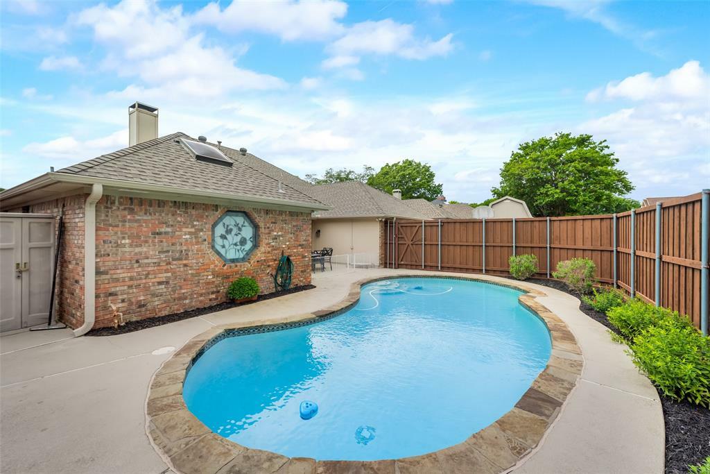 Property Photo:  2037 Sako Drive  TX 75023 