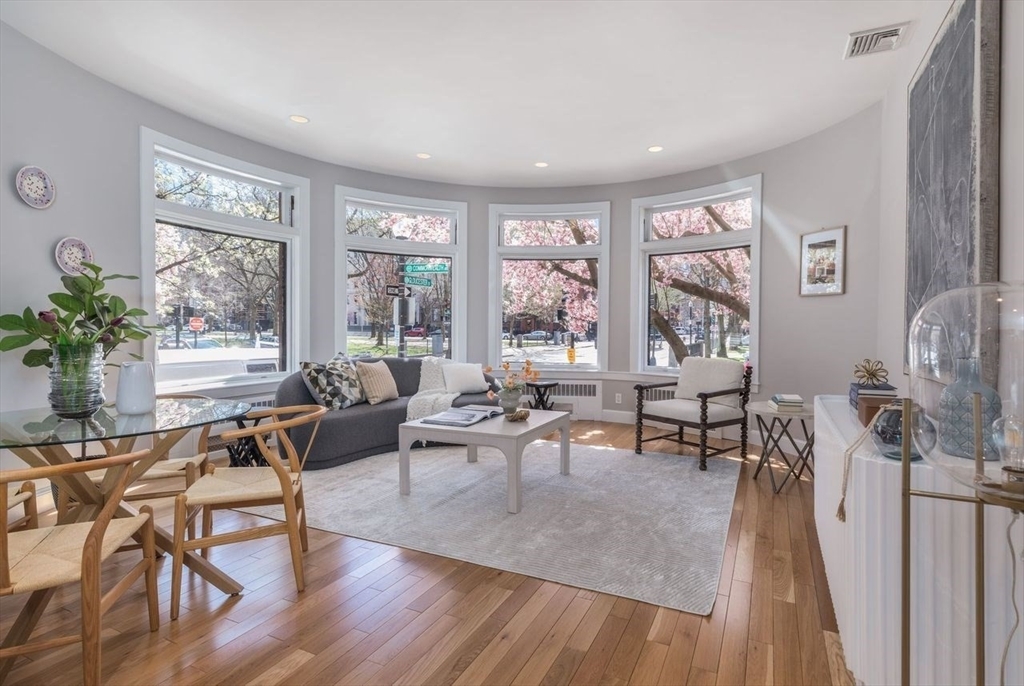 Property Photo: 20 Gloucester Street 1F MA 02115
