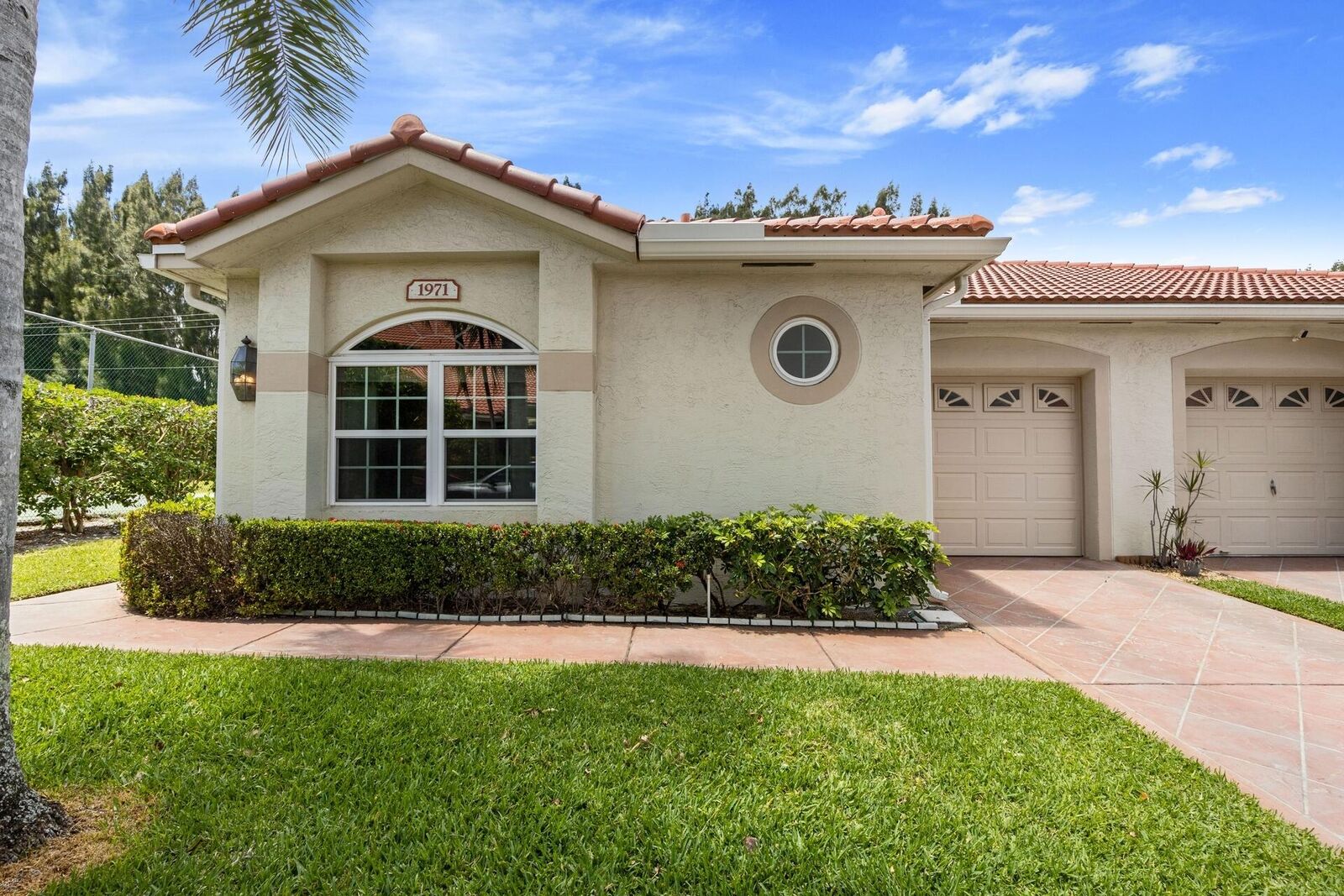 Property Photo:  1971 Wood Fern Drive  FL 33436 