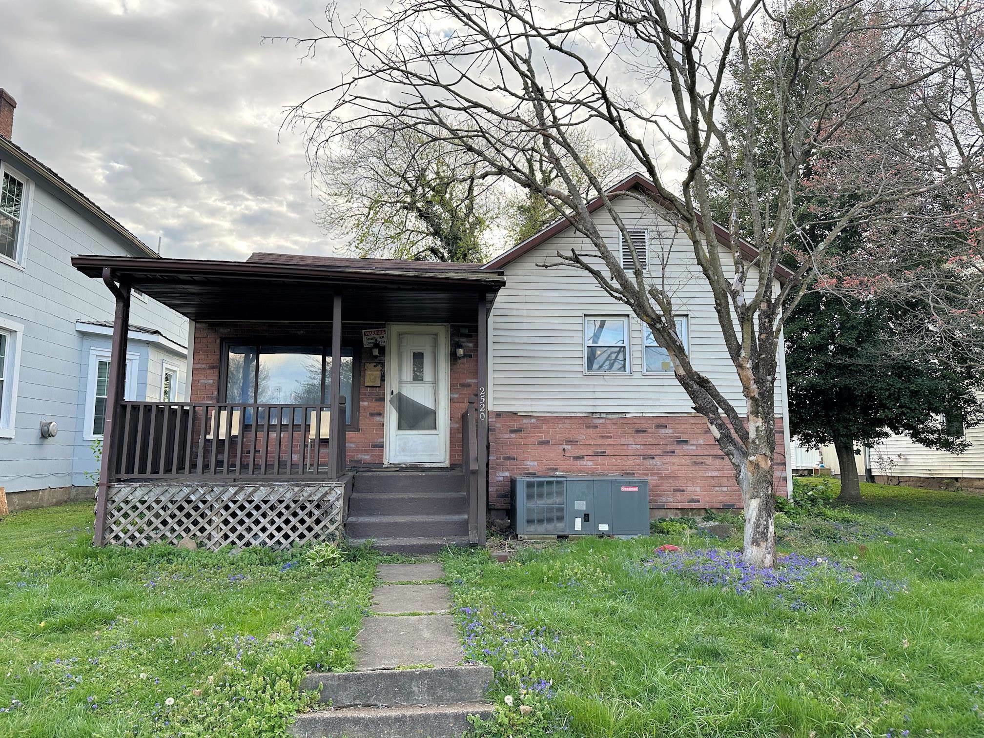 Property Photo:  2520 S 6th Street  OH 45638 