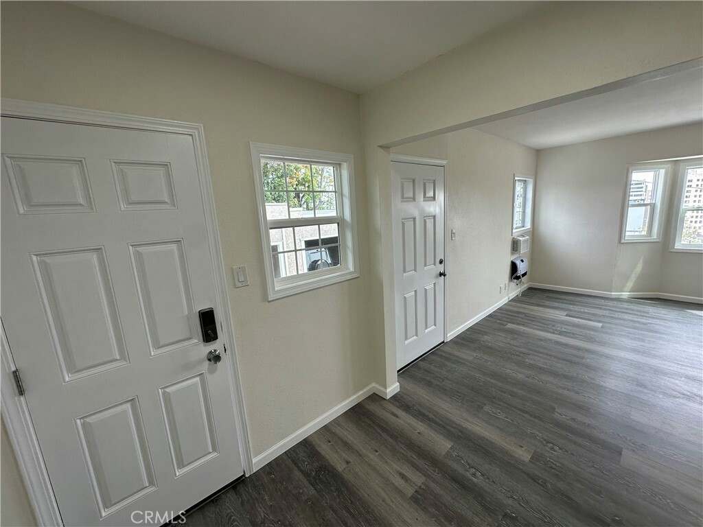 Property Photo:  6322 Franklin Avenue  CA 90028 