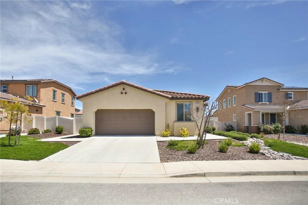 Property Photo:  1736 Arcus Court  CA 92223 