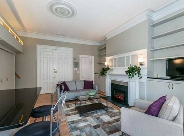 Property Photo:  376 Marlborough St. 3  MA 02115 