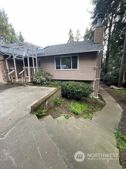 Property Photo:  16336 Dayton Avenue N  WA 98133 
