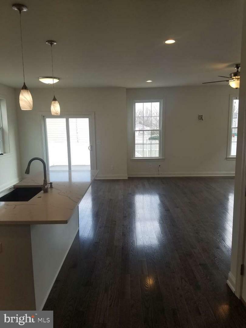 Property Photo: 2514 Linconia Avenue PA 19053