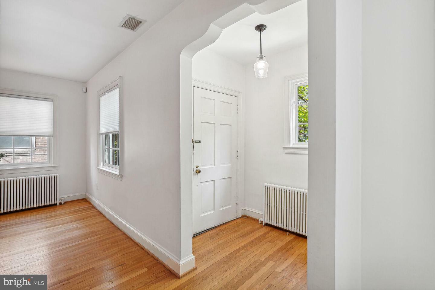 Property Photo:  5446 30th Street NW  DC 20015 