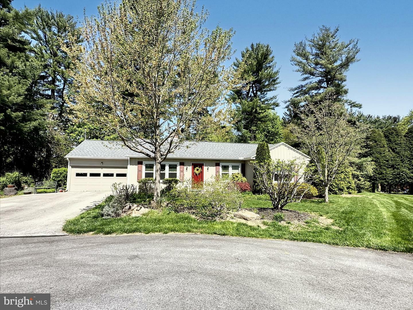 Property Photo:  11 Pine Rd.  PA 17403 