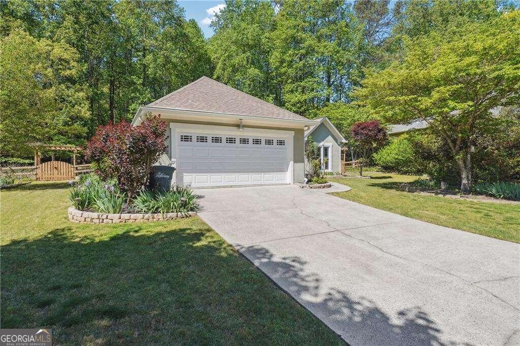 676 Trailwood Lane SW  Marietta GA 30064 photo