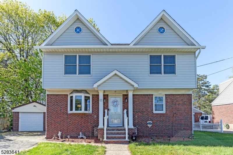 Property Photo: 9 Fairfield Dr NJ 07662