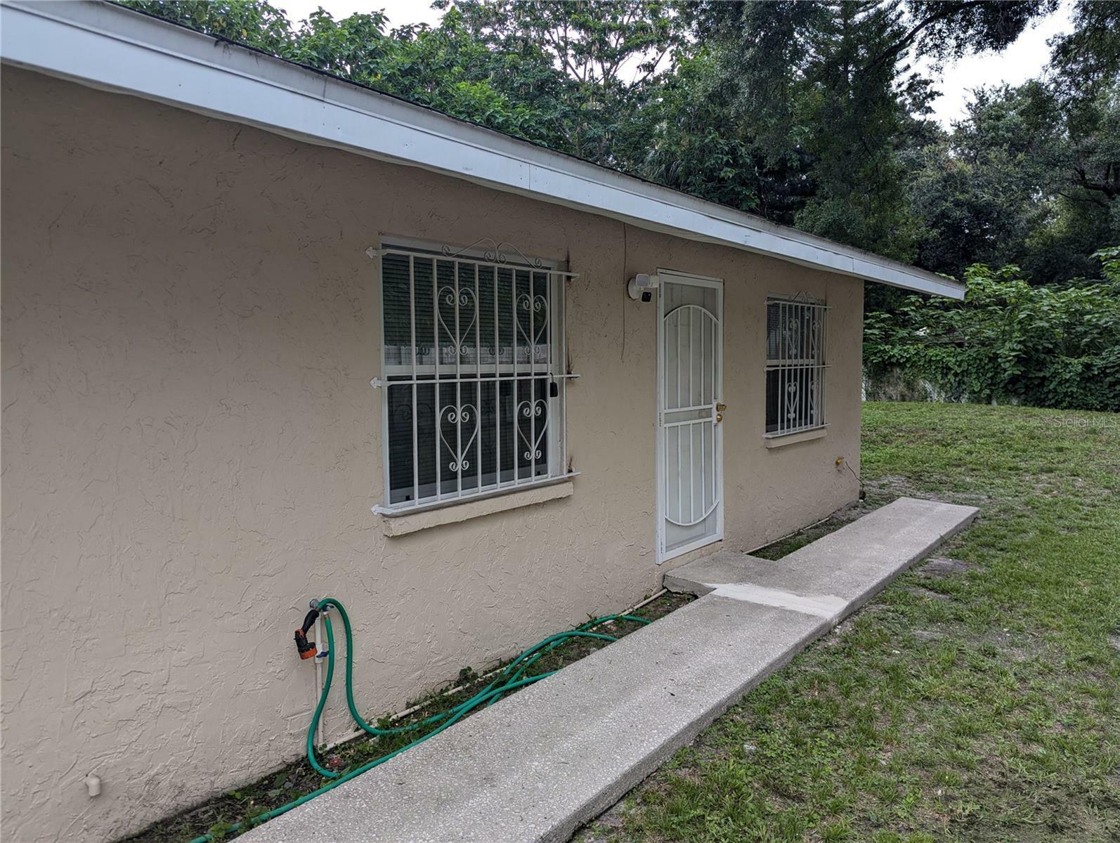 Property Photo:  4512 E 10th Avenue B  FL 33605 