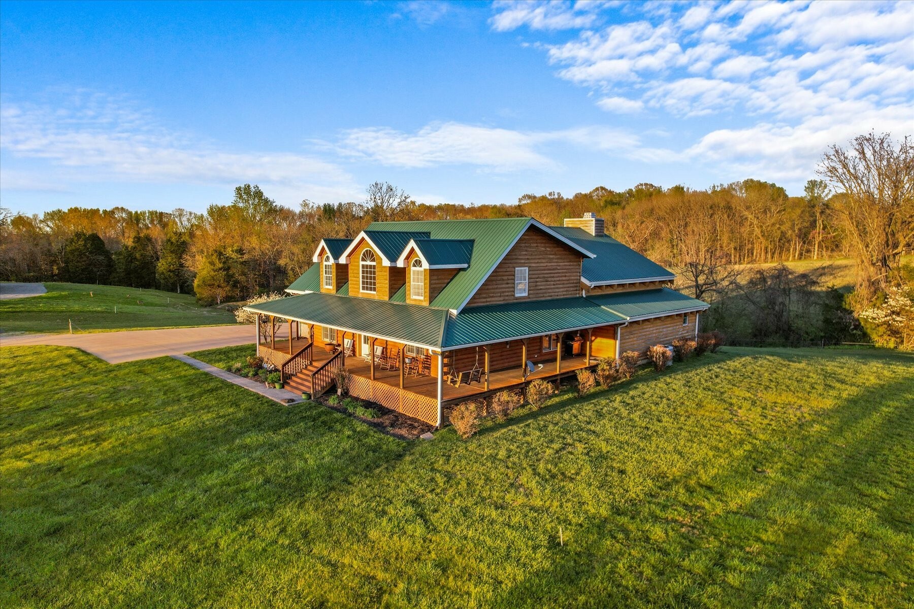 Property Photo:  1661 Martha Leeville Rd  TN 37090 