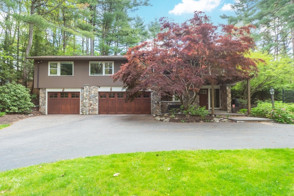 Property Photo:  28 Country Corners Road  MA 01778 