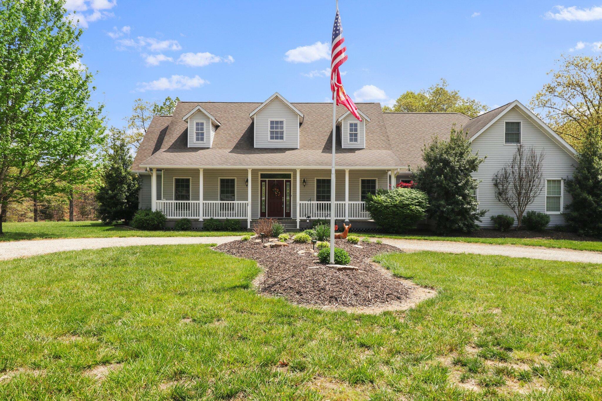 Property Photo: 6815 Private Road 1601 MO 65775