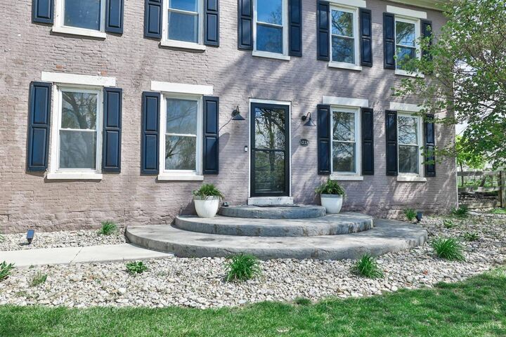 House for sale in Middletown 5218 Hendrickson Road, Middletown, OH 45005