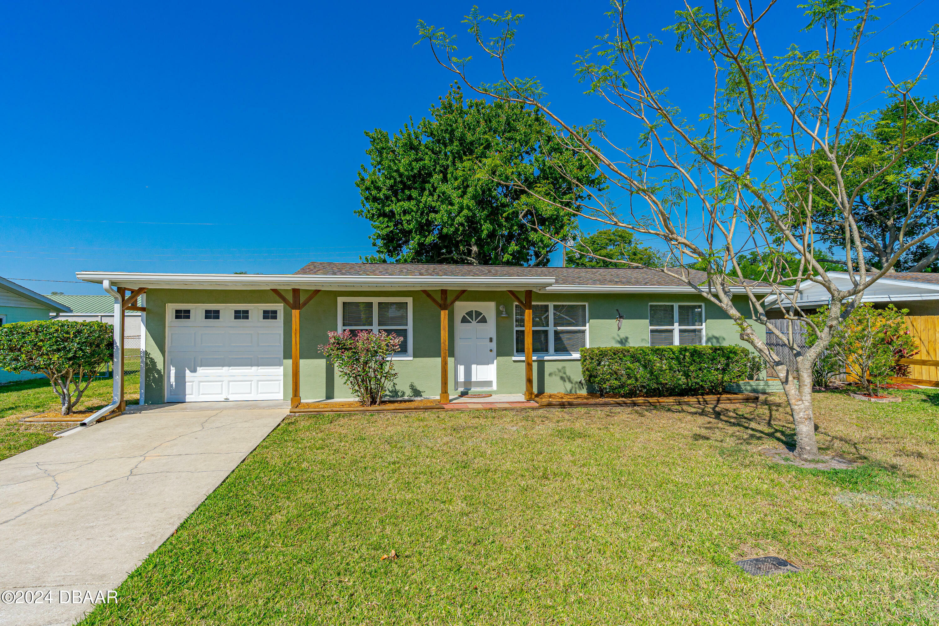 Property Photo:  1938 Papaya Drive  FL 32119 