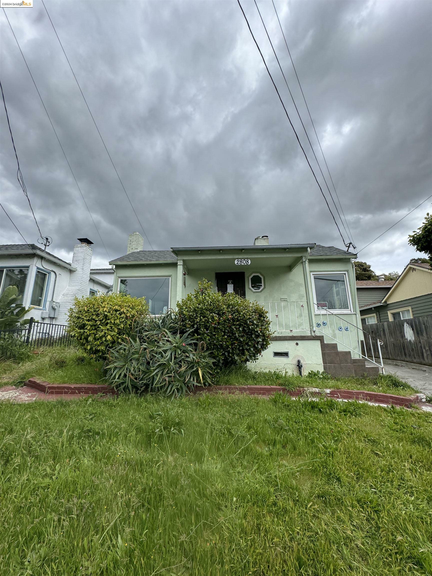 Property Photo:  2808 23rd Ave  CA 94606 