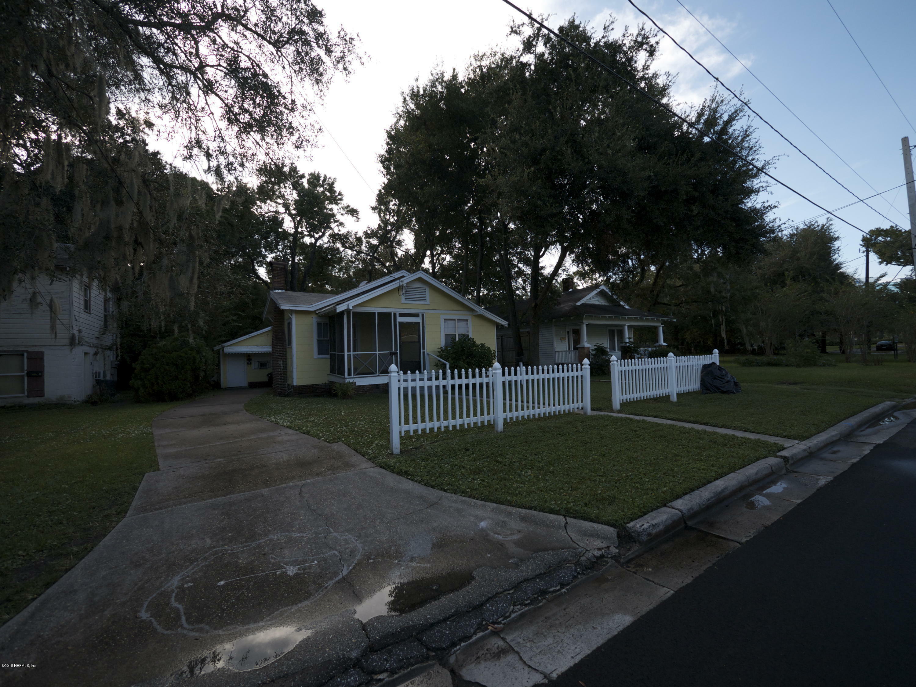 Property Photo:  1456 Belmonte Avenue 1A  FL 32207 