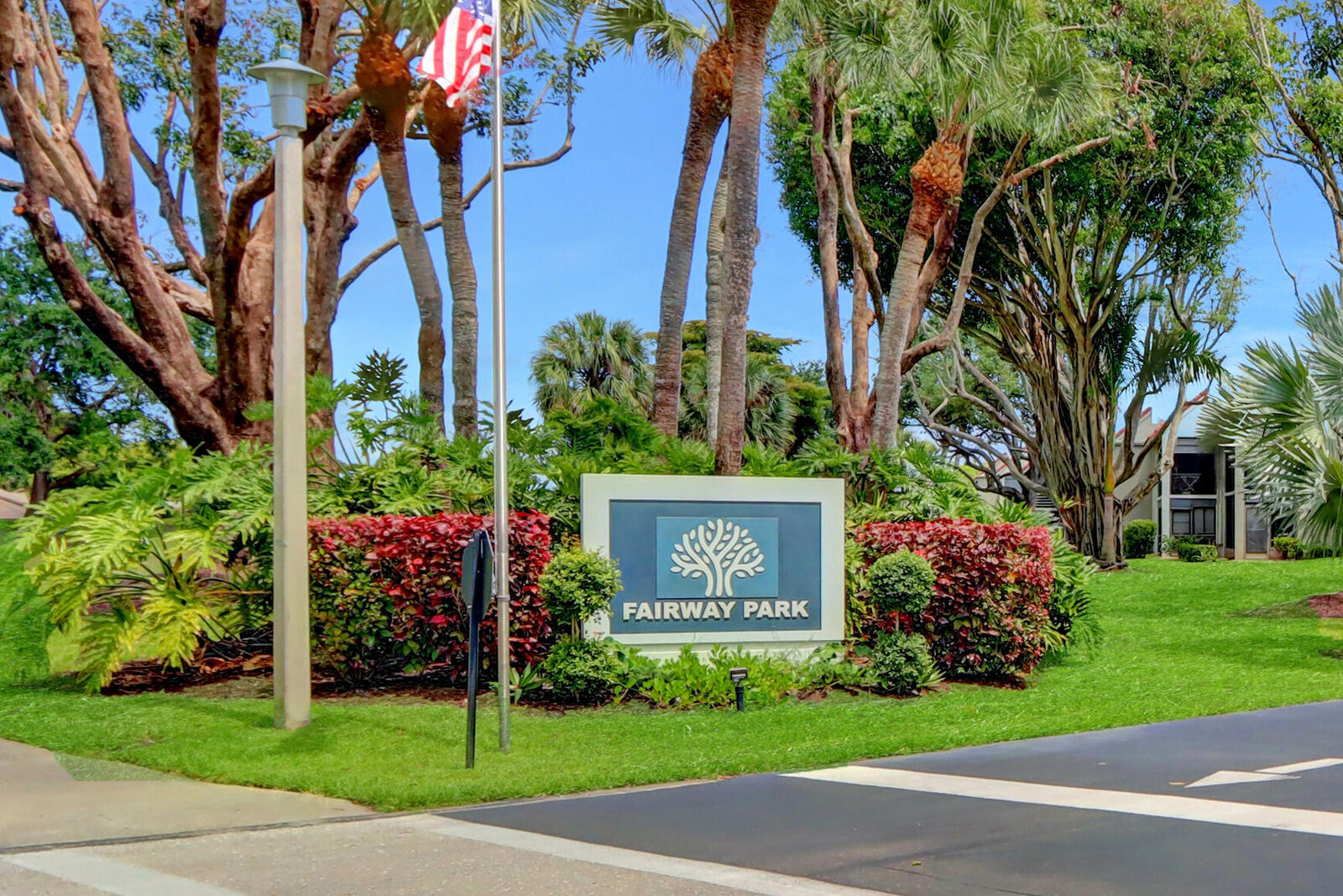 Property Photo:  5617 Fairway Park Drive 205  FL 33437 