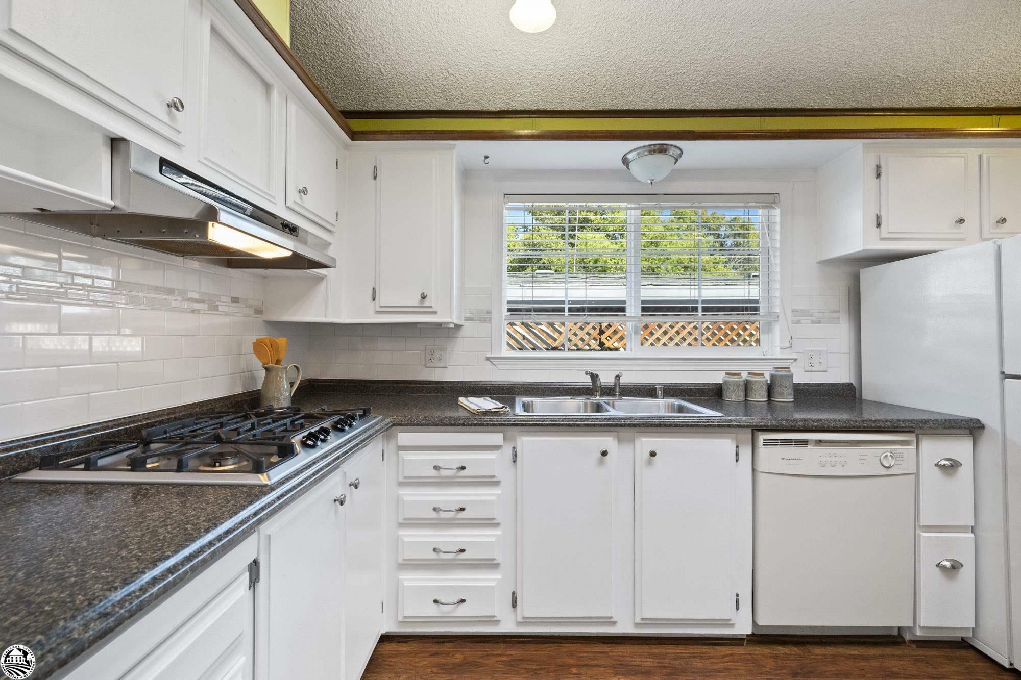 Property Photo:  10956 Green St #125  CA 95310 