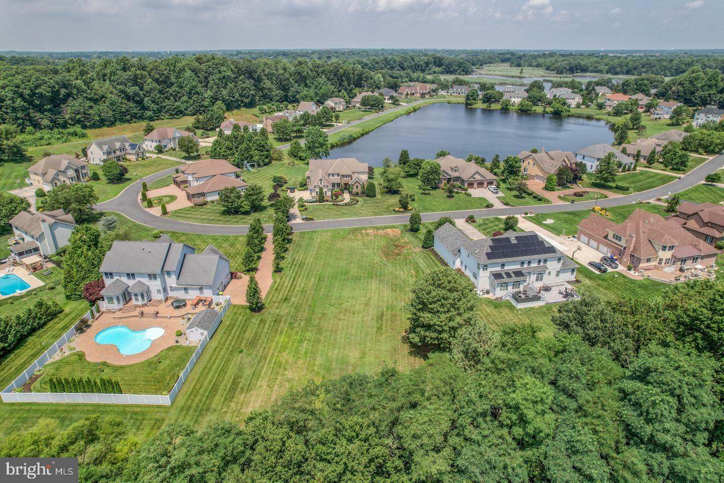 Property Photo:  1819 Windswept Circle  DE 19901 