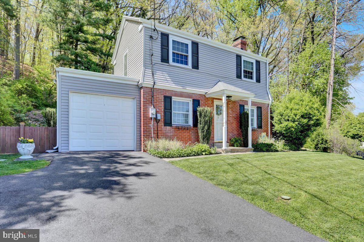 Property Photo:  200 W Neversink Road  PA 19606 