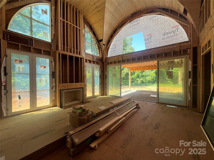 Property Photo: 8022 Litaker Manor Court NC 28270