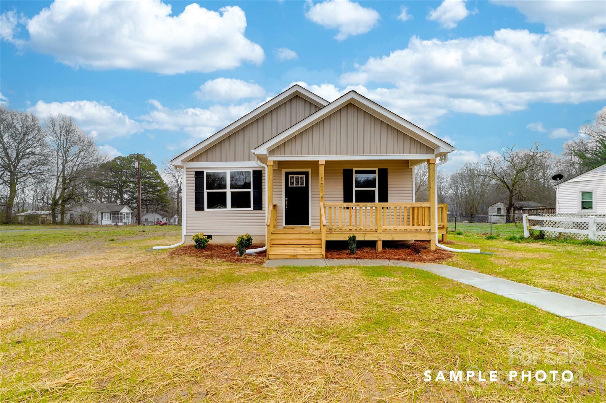 Property Photo:  1018 Baker Boulevard  NC 28052 