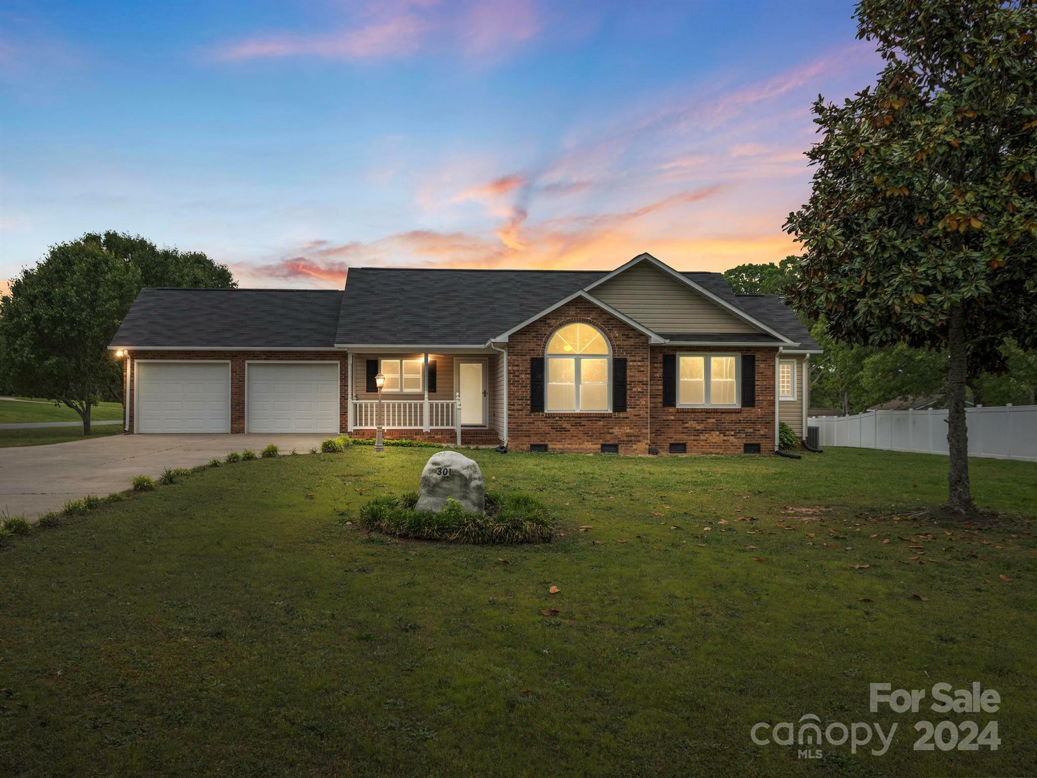 Property Photo: 301 Reliance Road NC 28086