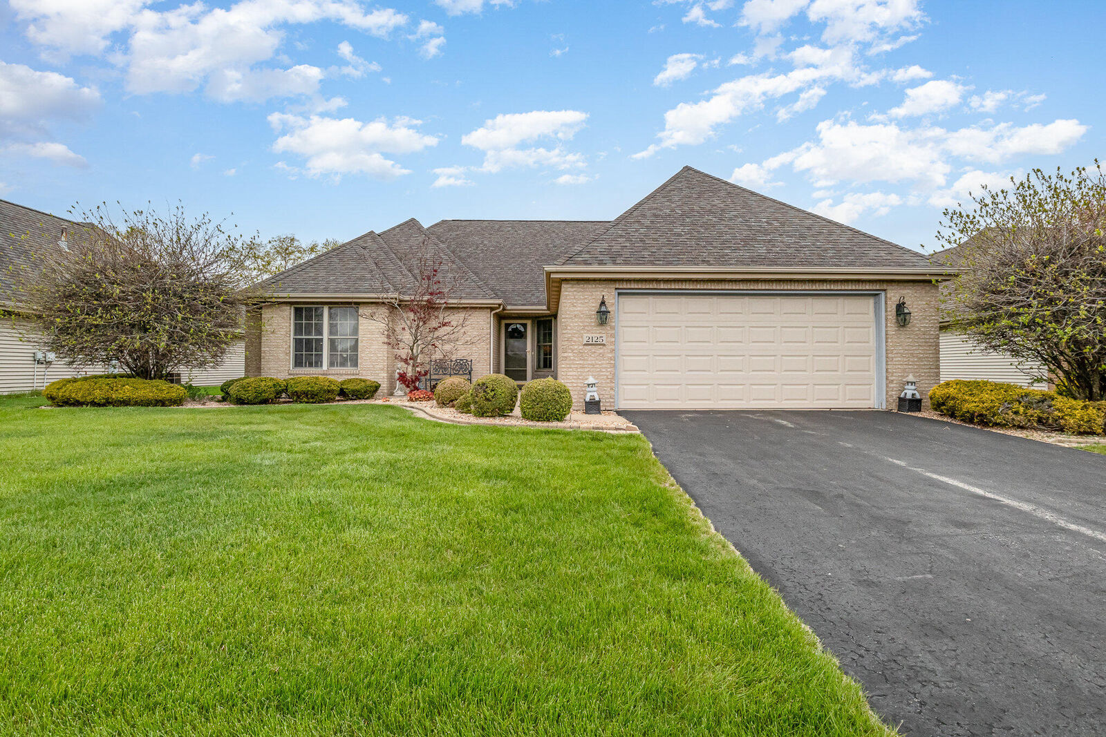 Property Photo: 2125 Teakwood Lane IN 46322