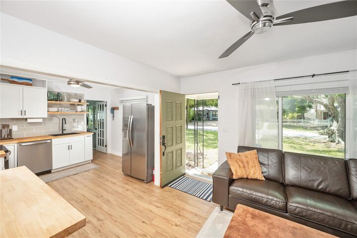 Property Photo:  4143 6th Avenue N  FL 33713