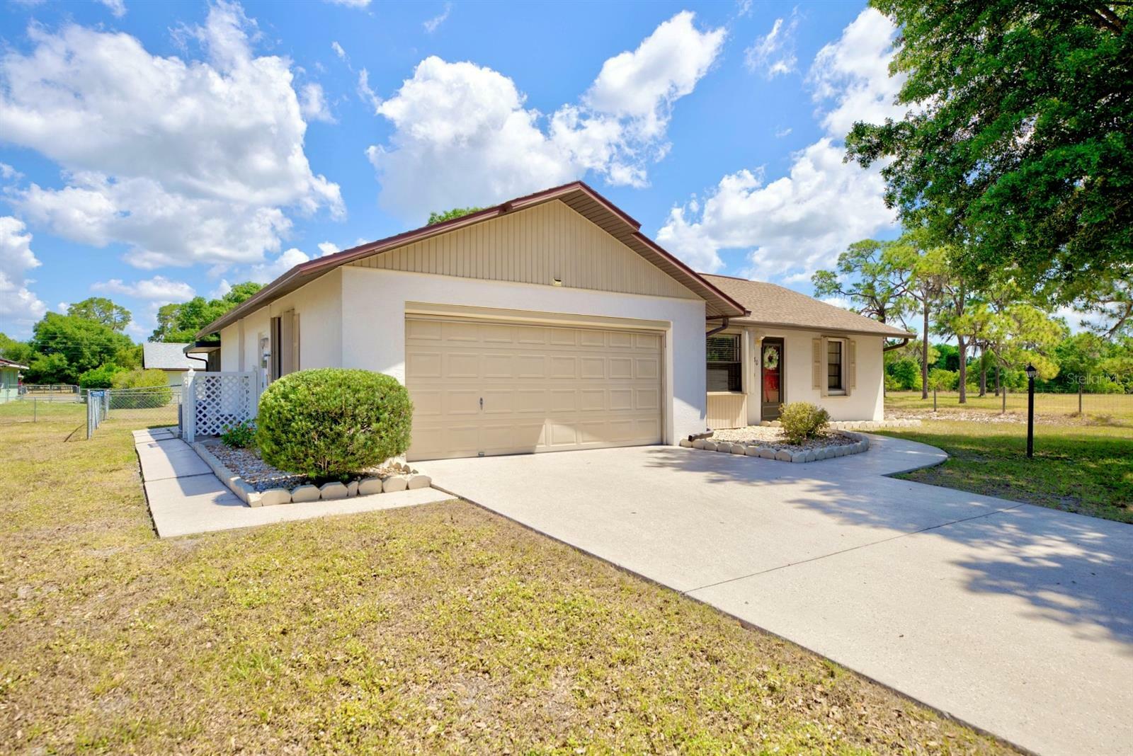 Property Photo:  1930 Bambi Court  FL 33875 