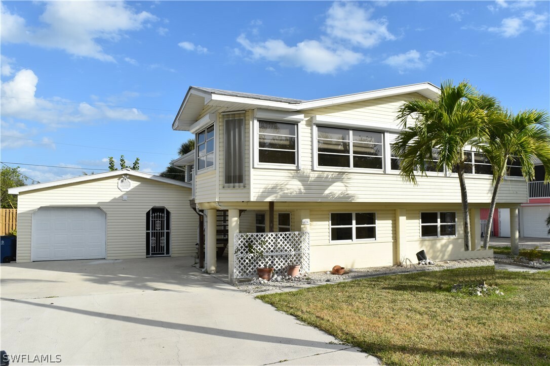 Property Photo:  136 Bay Mar Drive  FL 33931 