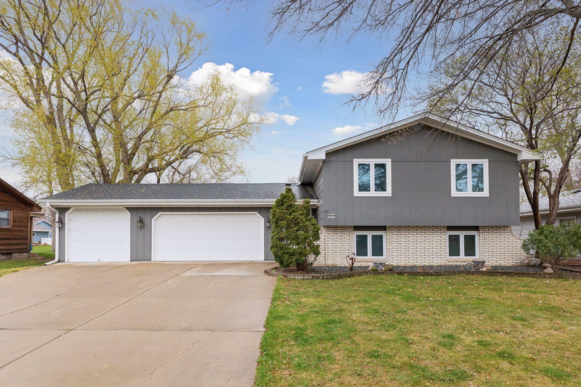 Property Photo:  9404 Wellington Lane N  MN 55369 