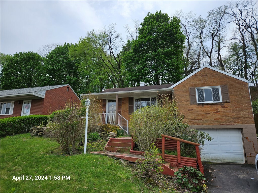 Property Photo:  360 Dorothy Dr  PA 15235 