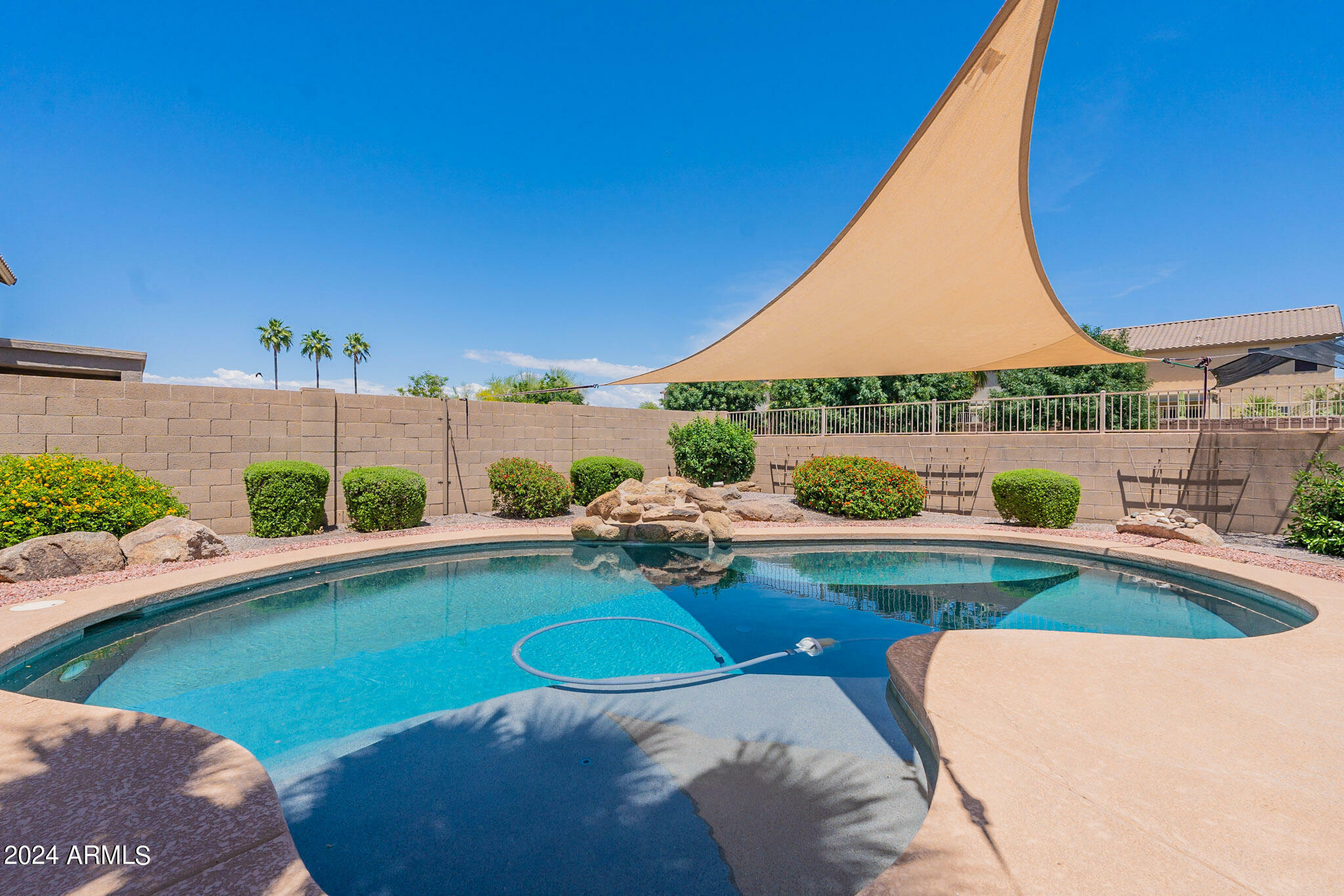 Property Photo:  41355 N Salix Drive  AZ 85140 